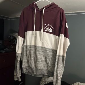 Women’s sweatshirt